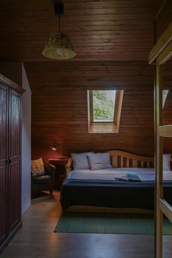 Rose Hip Hill Farm Bed and Breakfast Valea Tirnei Εξωτερικό φωτογραφία