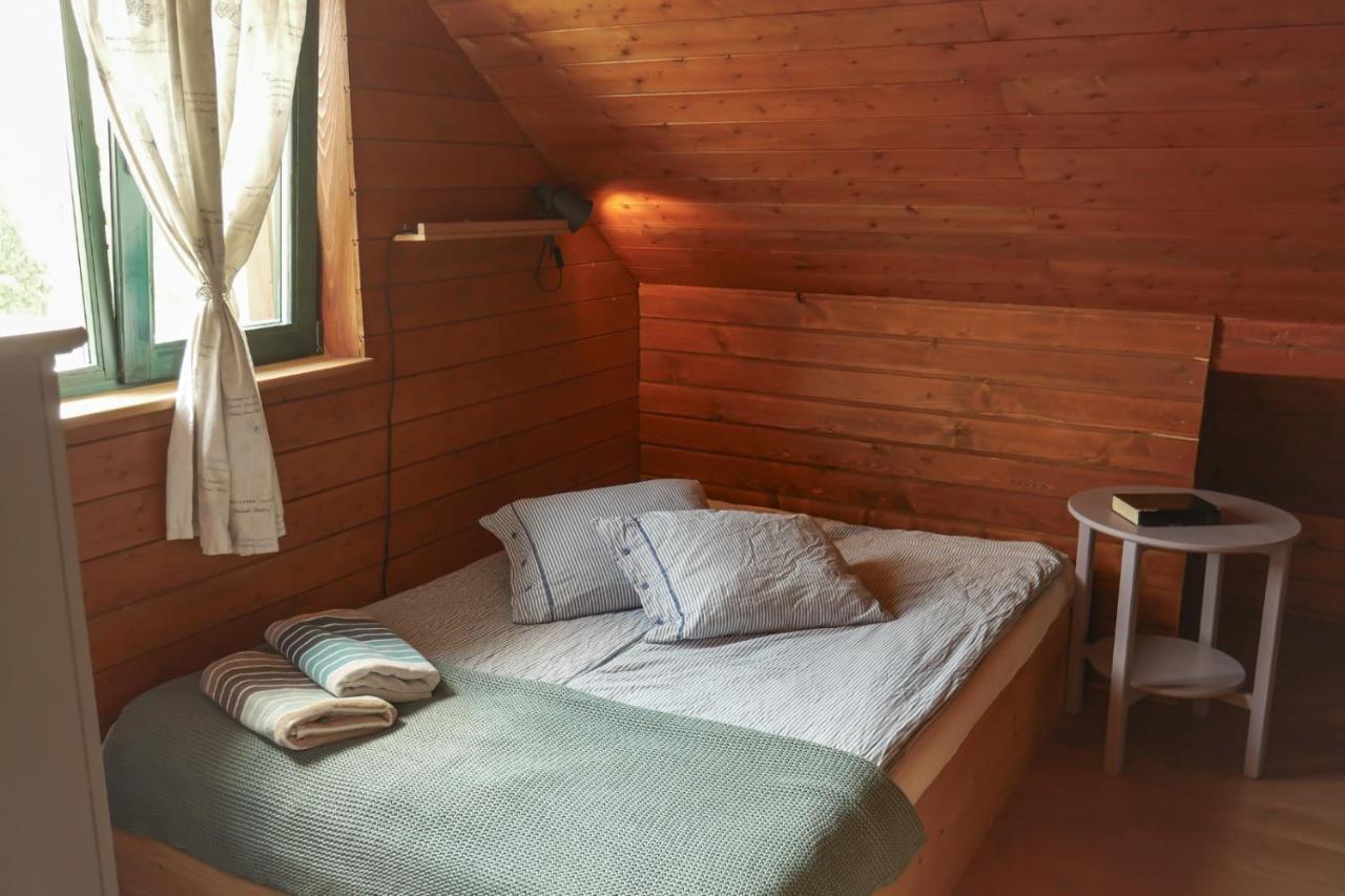 Rose Hip Hill Farm Bed and Breakfast Valea Tirnei Εξωτερικό φωτογραφία